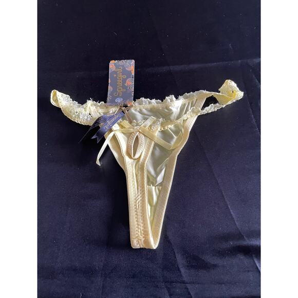 2 PAIR SEVEN TIL MIDNIGHT KEYHOLE THONG PANTIES LINGERIE SIZE S NEW - Picture 6 of 7